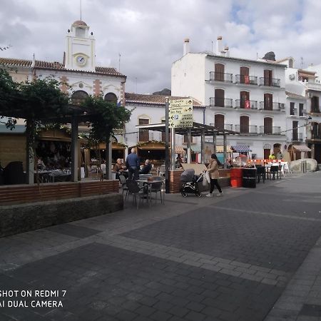 alojamiento alora Castillo árabe y museo Álora Exterior foto